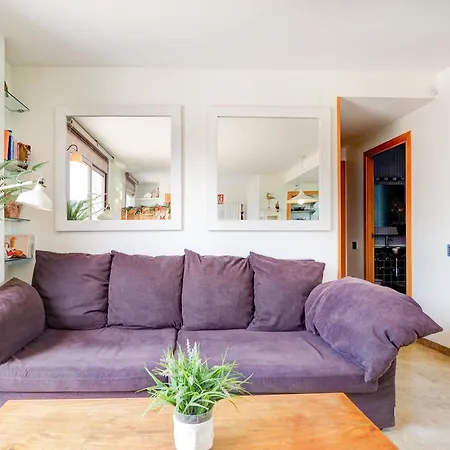 Апартаменты Condes Penthouse By Hello Homes