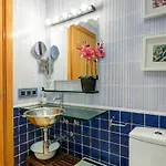 Condes Penthouse By Hello Homes Sitges