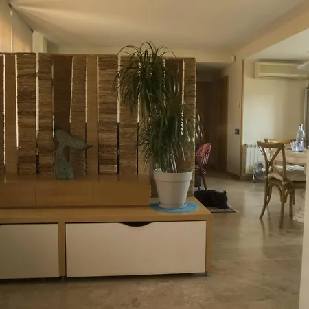 Condes Penthouse By Hello Homes * Sitges